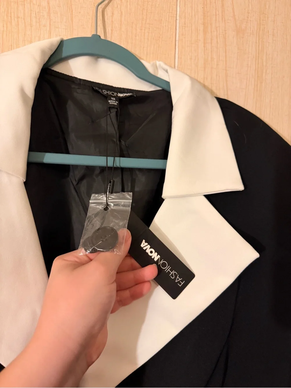 Fashion Nova Black Blazer with White Contrast Lapel & Pocket Trim